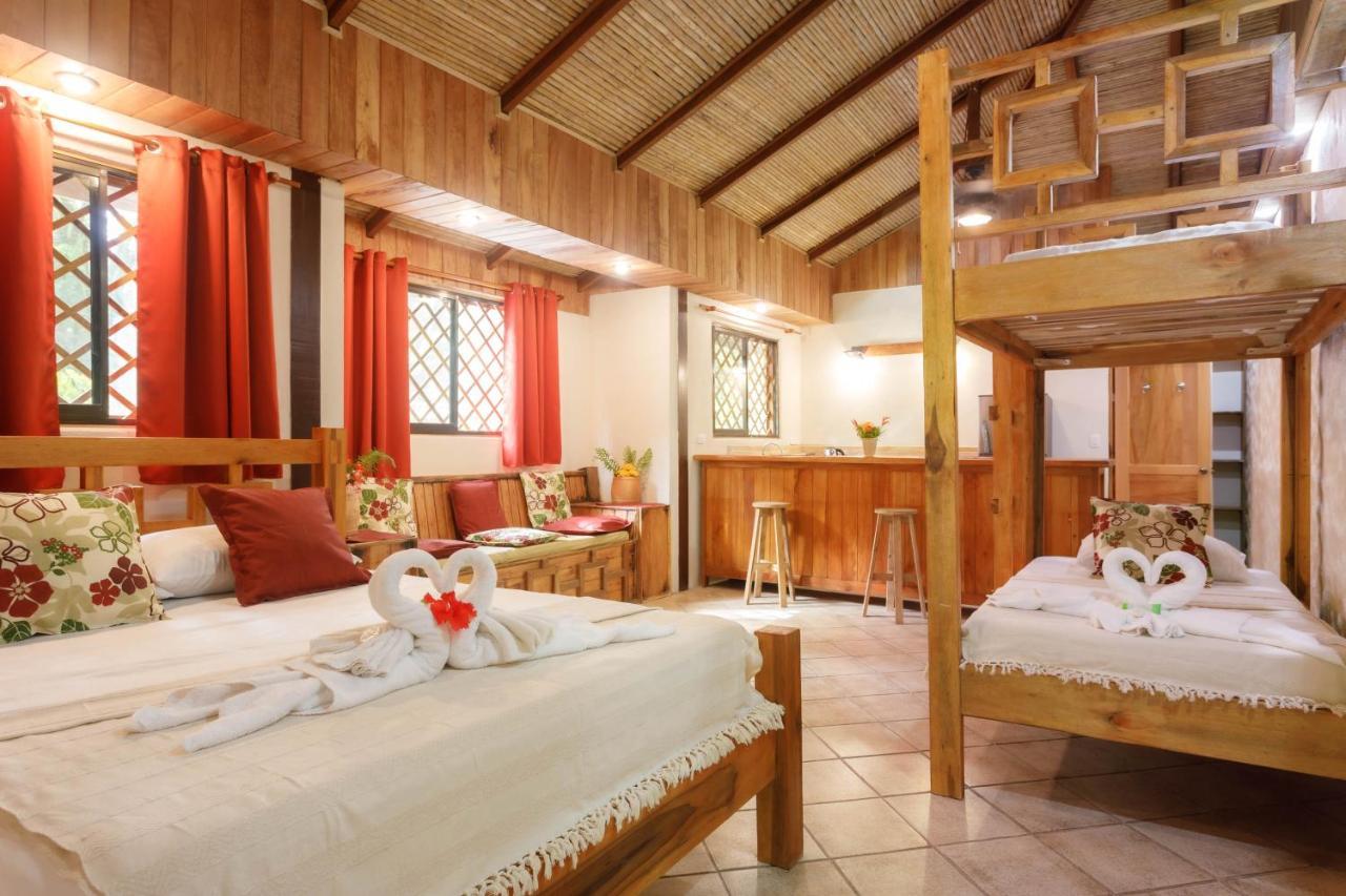 Hotel Casa Merlin Puerto Viejo de Talamanca 外观 照片
